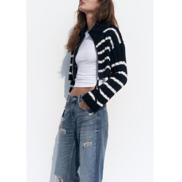 Zara Women's Black White Striped Knitted Cropped Cardigan Sweater Size S - Picture 1 of 11